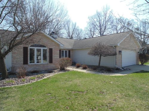 273 Hillcrest Ave, Hobart, IN 46342-3578