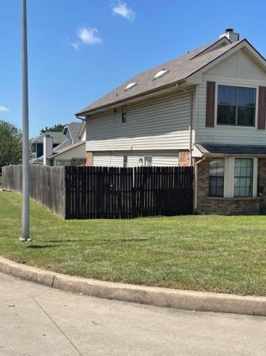 9975 Lone Eagle Dr, Fort Worth, TX 76108-4100