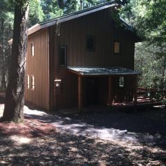 23551 Ridge Rd, Willits, CA 95490-9499