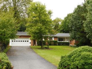 1719 Verona Dr, Chattanooga, TN 37421-3063