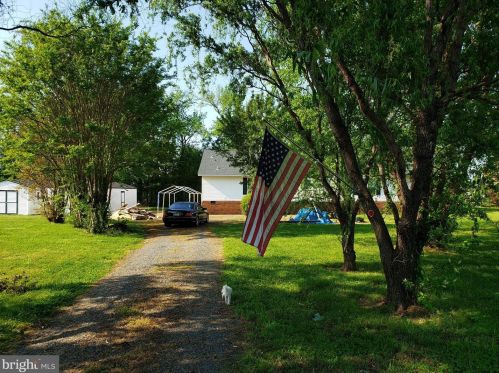 1275 Cowart Rd, Lottsburg, VA 22511-2137