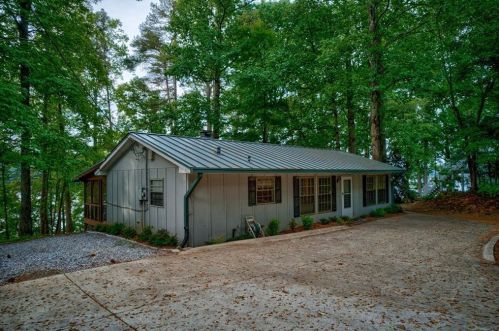 234 Longview Dr, Dawsonville, GA 30534-7356