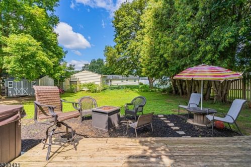 421 Willow Grove St, Hackettstown NJ  07840-1855 exterior