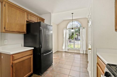 9408 Bernoulli Dr, Austin TX  78748-5044 exterior