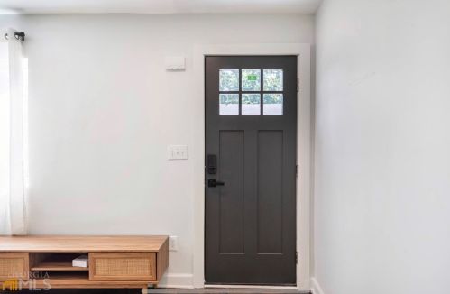 205 Maple St, Atlanta GA  30354-1205 exterior