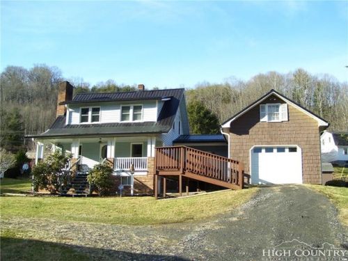 139 School Rd, Clifton, NC 28693-9245