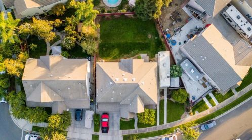 1835 Pack Saddle St, Valley Home, CA 95361-8254
