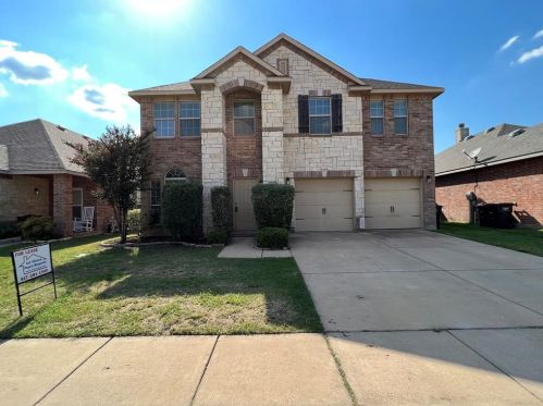 8841 Noontide Dr, Fort Worth TX  76179-5290 exterior
