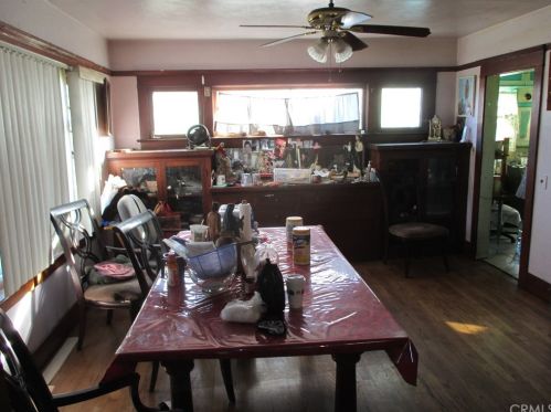 411 Grevillea Ave, Inglewood, CA 90301-2327