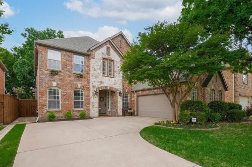 3809 Burlington Dr, Lewisville, TX 75022-2848