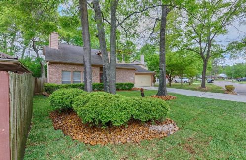 1907 Tickner St, Conroe TX  77301-1338 exterior