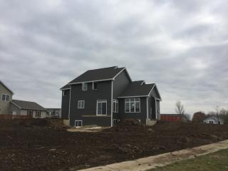 1301 Golden Rod Dr, Mahomet, IL 61853-9609