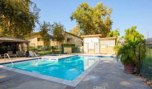 1209 Edwards St, Redlands CA  92374-3783 exterior