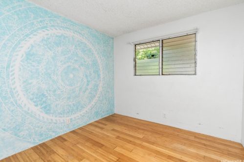 4060 Maunaloa Ave, Honolulu HI  96816-4523 exterior