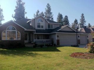 724 Huron Dr, Spokane, WA 99208-7543