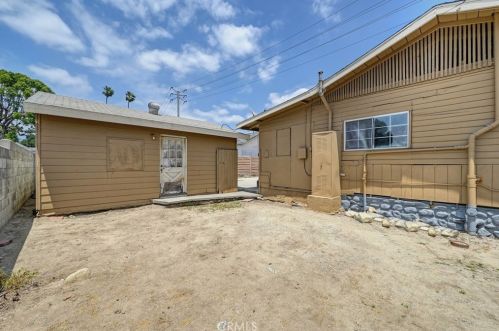 163 Campus Ave, Upland CA  91786-6830 exterior