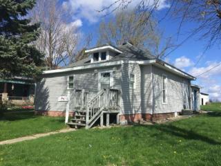 1325 Adams Ave, Charleston, IL 61920-1642