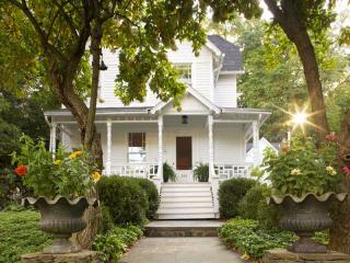 244 Rowayton Ave, Norwalk, CT 06853-1226