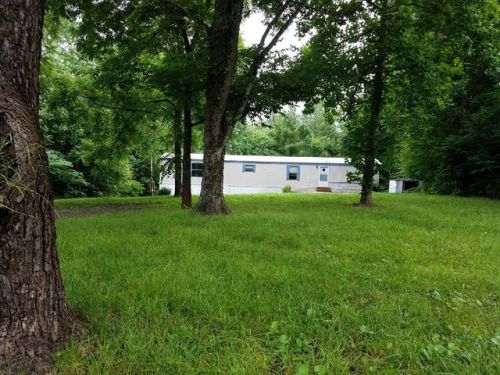 211 Hickory Dr, Lynchburg, VA 24504-5420