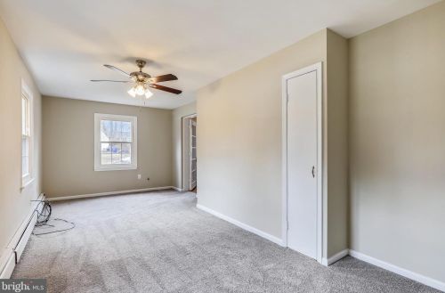 8401 Cedar St, Silver Spring MD 20910-4324 exterior