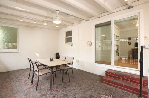 1205 Cleveland Rd, Glendale CA  91202-2602 exterior
