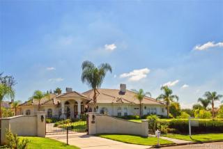 16800 Cecil Pl, Riverside, CA 92504-6202