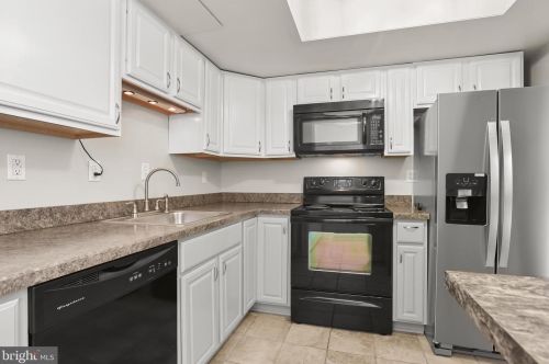 5524 Green Dory Ln, Columbia MD  21044-1915 exterior