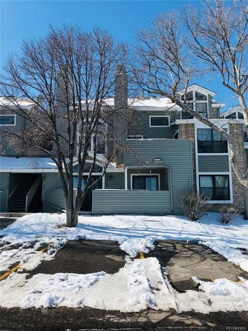 921 Zeno Way, Aurora CO  80017-2600 exterior