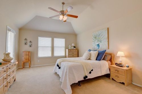 4733 Homelands Way, Fort Worth TX  76135-1666 exterior