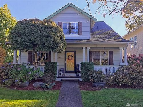 1449 Willson Ave, Dupont, WA 98327-9731