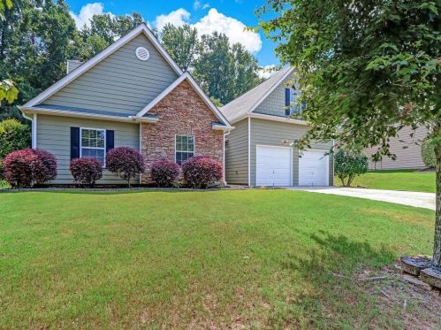 507 Streamside Pl, Holly Springs, GA 30115-8910