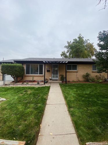 3000 Billings St, Denver, CO 80011-2214
