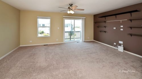 1108 Alta Vista Dr, Pingree Grove IL  60140-2058 exterior