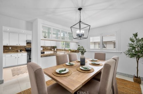 3602 Fox Ridge Ln, Palos Verdes Estates, CA 90274-4142