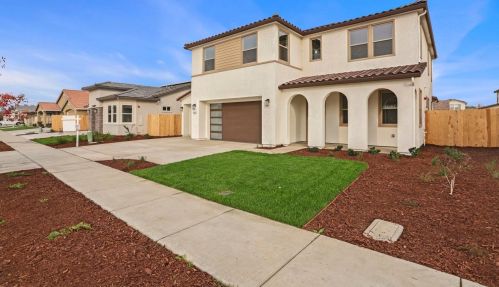 4610 Colorado Ave, Turlock, CA 95382-9153
