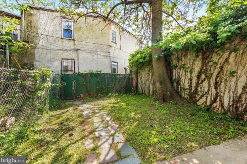 3950 Lancaster Ave, Philadelphia PA  19104-4635 exterior