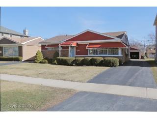 8259 Odell Ave, Niles IL  60714-2509 exterior