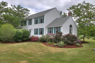 20 Stonehedge Rd, Windham, NH 03087-1251