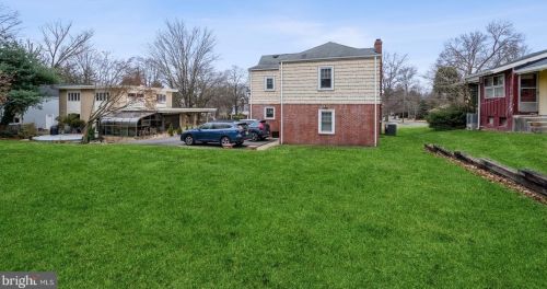 16 Renfrew Ave, Trenton NJ  08618-3334 exterior