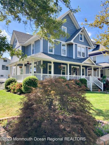 600 6th Ave, Tinton Falls NJ  07712-5310 exterior