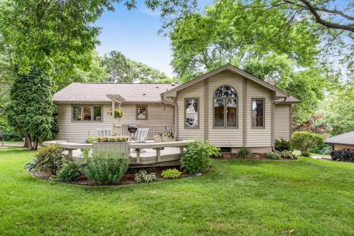3393 Chandler Rd, Saint Paul MN  55126-3913 exterior