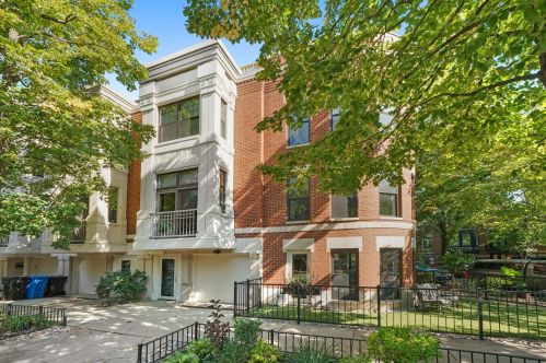 1713 Bissell St, Chicago, IL 60614-5554