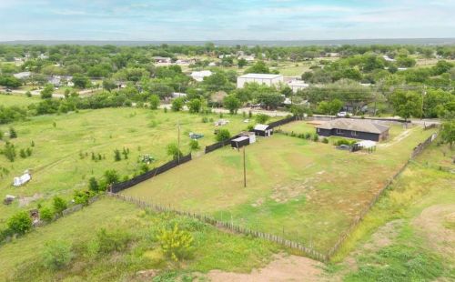 3321 Goforth Rd, Uhland, TX 78640-4743