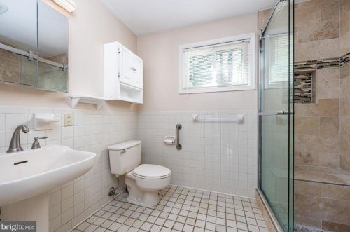 3504 May St, Silver Spring MD 20906-3927 exterior