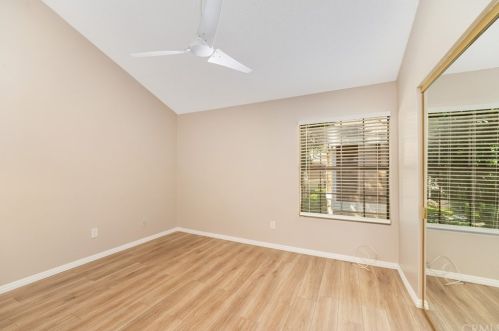 124 Lakepines, Irvine CA  92620-1924 exterior