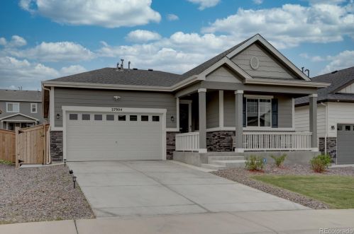 27904 9th Dr, Aurora, CO 80018