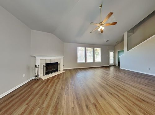 1368 Ashberry Trl, Georgetown, TX 78626-7363