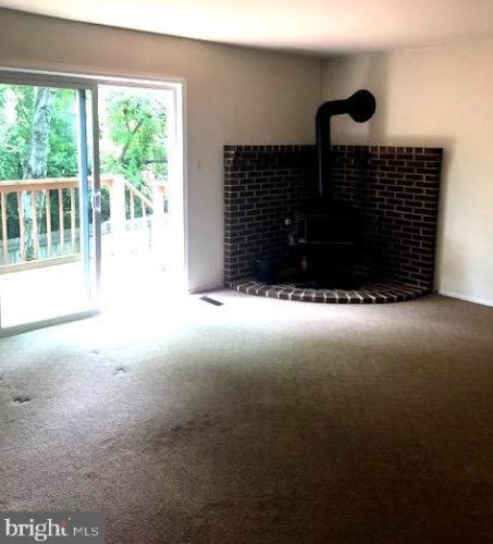 601 Whittier Pkwy, Severna Park, MD 21146-4032