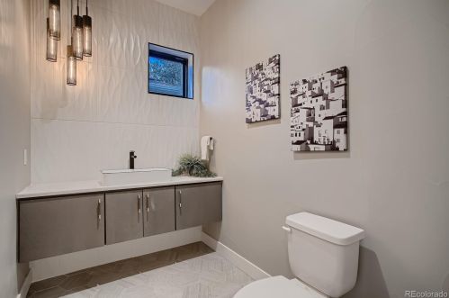 3949 Lipan St, Denver CO 80211-2547 exterior