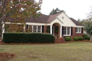 257 Adams St, Tennille, GA 31089-1104